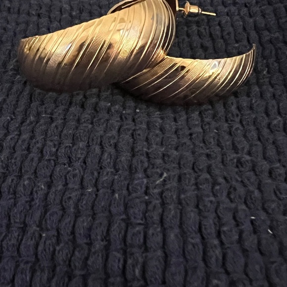 Pinstripe Gold Tone Hoops - Picture 2 of 3